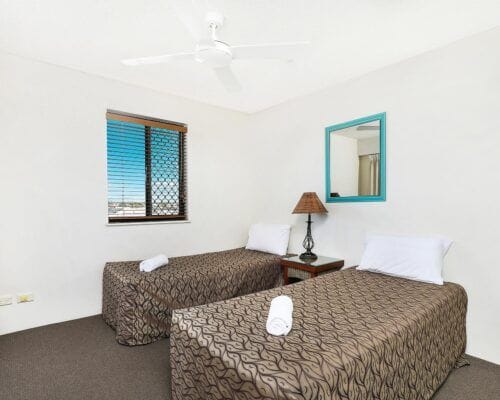 Nautilus-Mooloolaba-Resort-double bed room