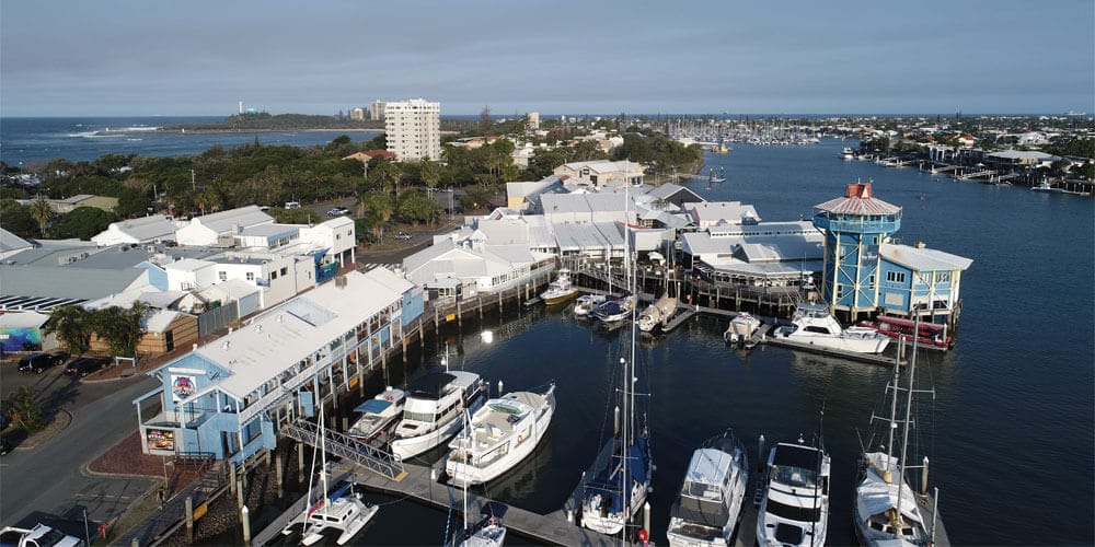 mooloolaba wharf hotel